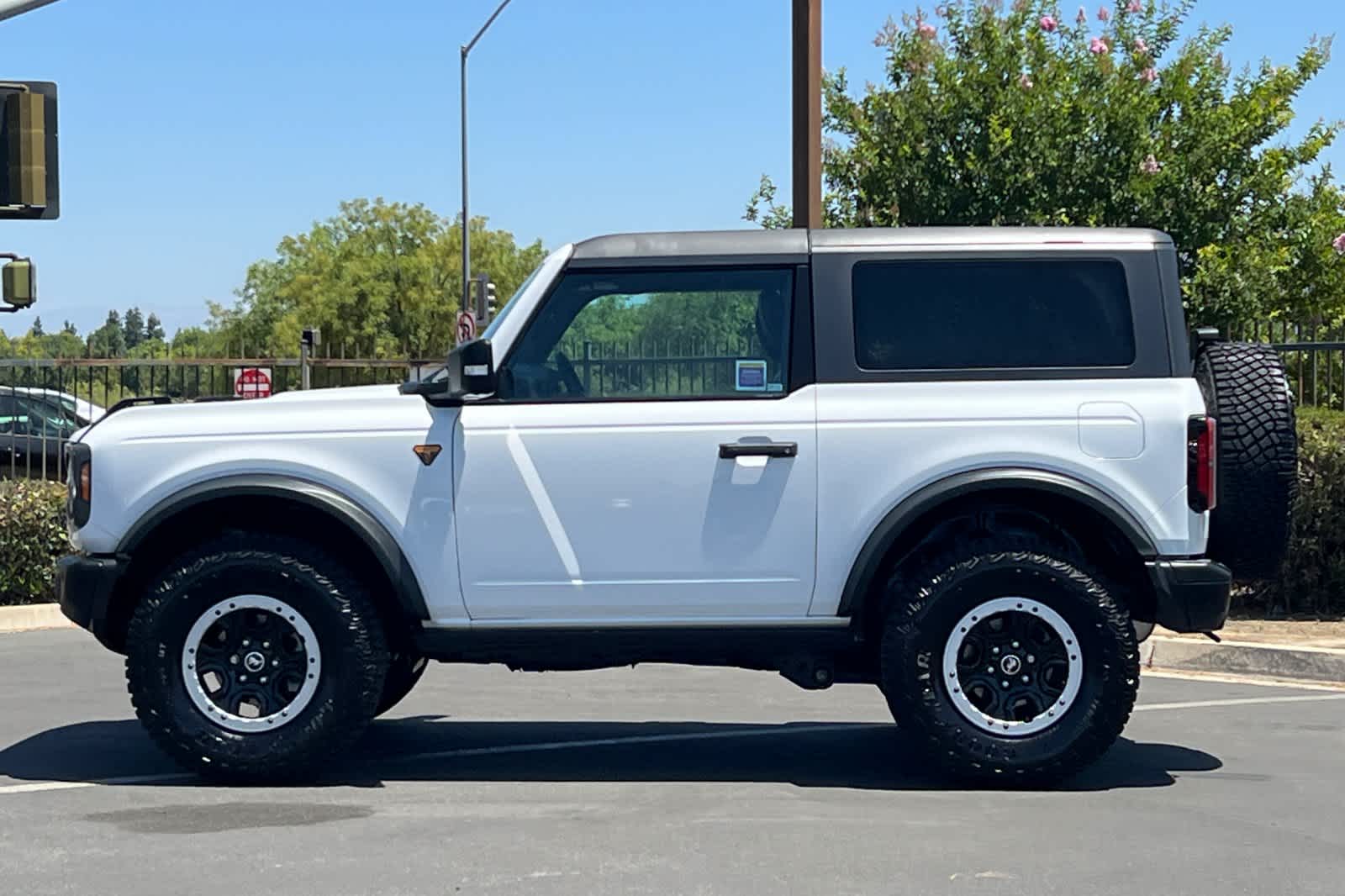 2023 Ford Bronco Outer Banks 4