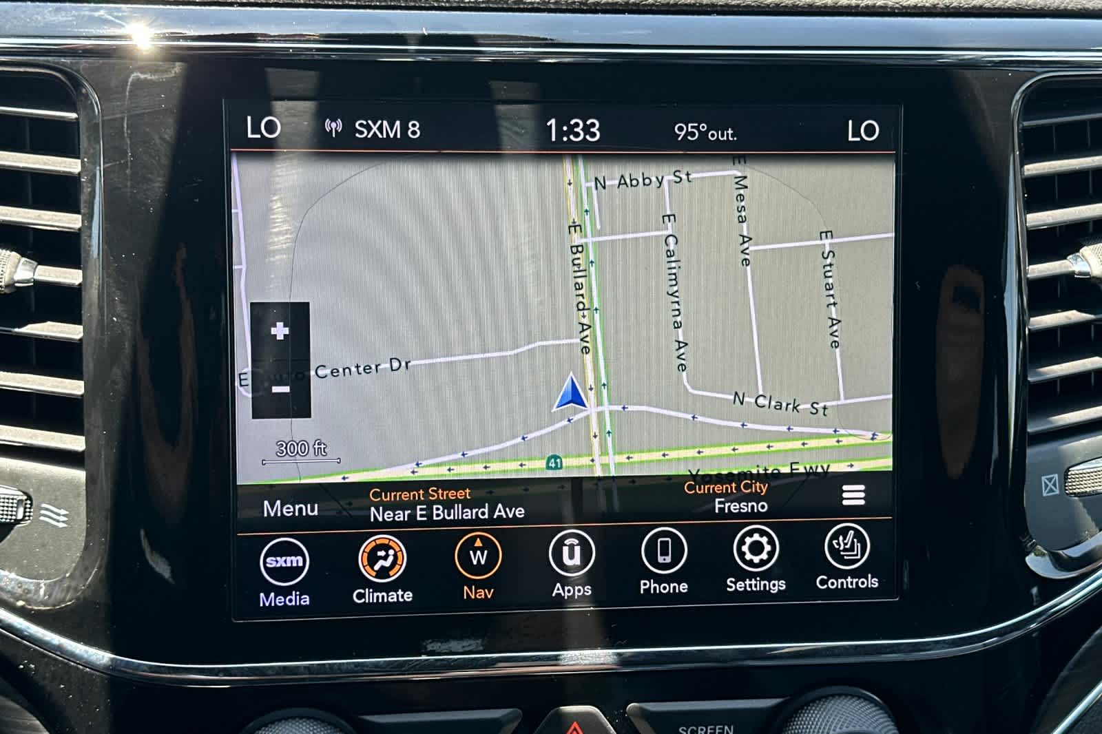Thumbnail: 2019 Jeep Grand Cherokee - 19