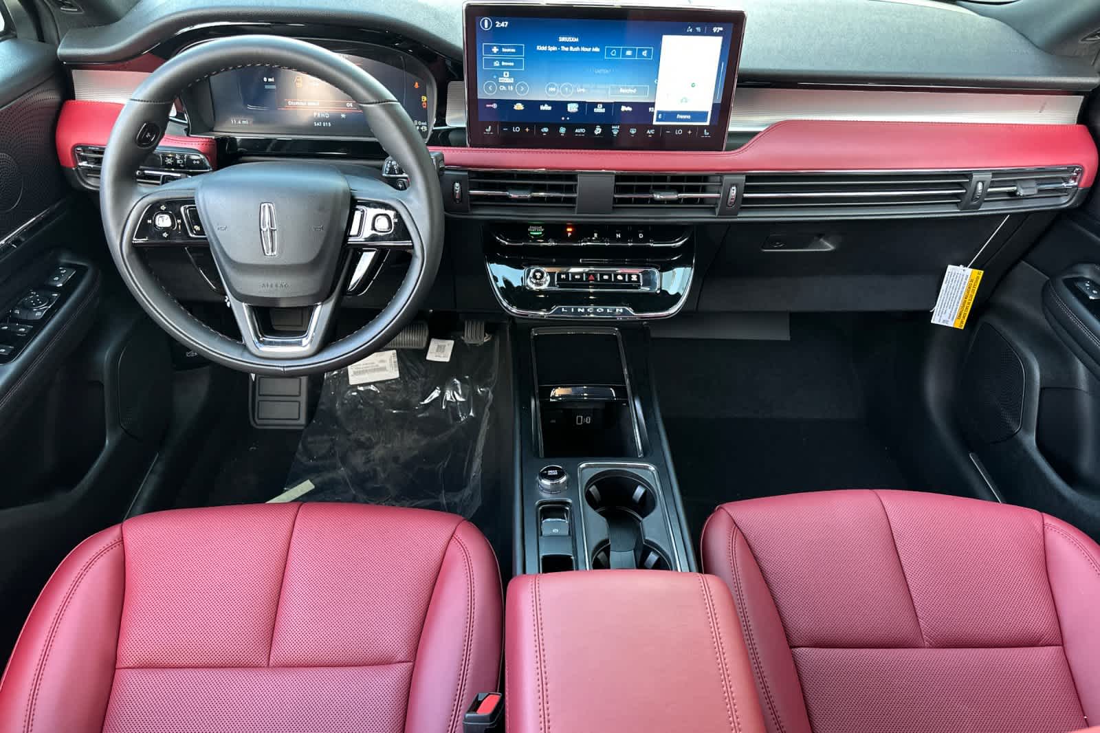 Thumbnail: 2025 Lincoln Corsair - 3