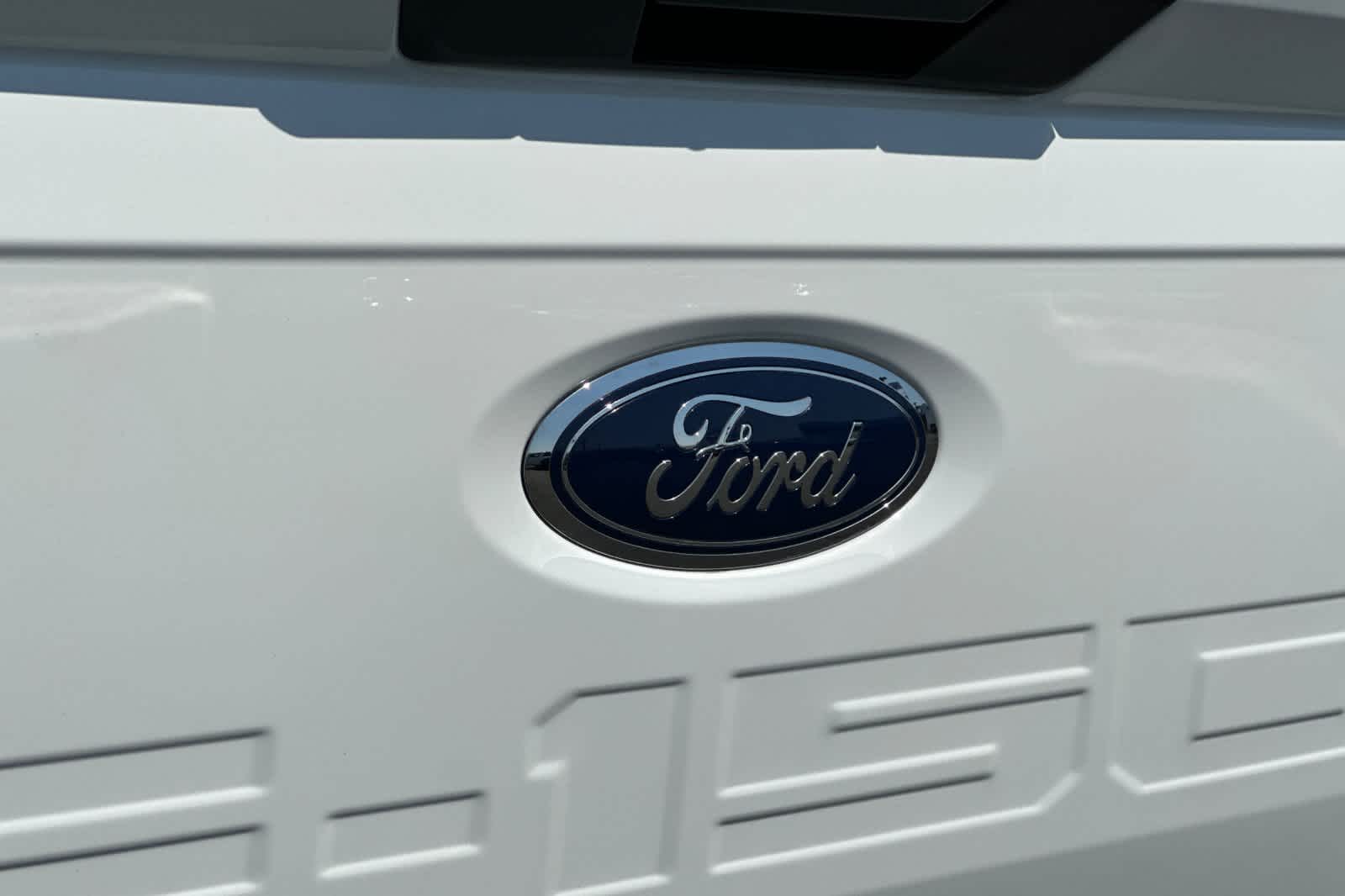 Thumbnail: 2022 Ford F-150 - 22