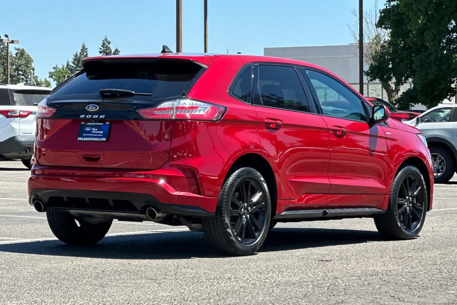 Thumbnail: 2021 Ford Edge - 2
