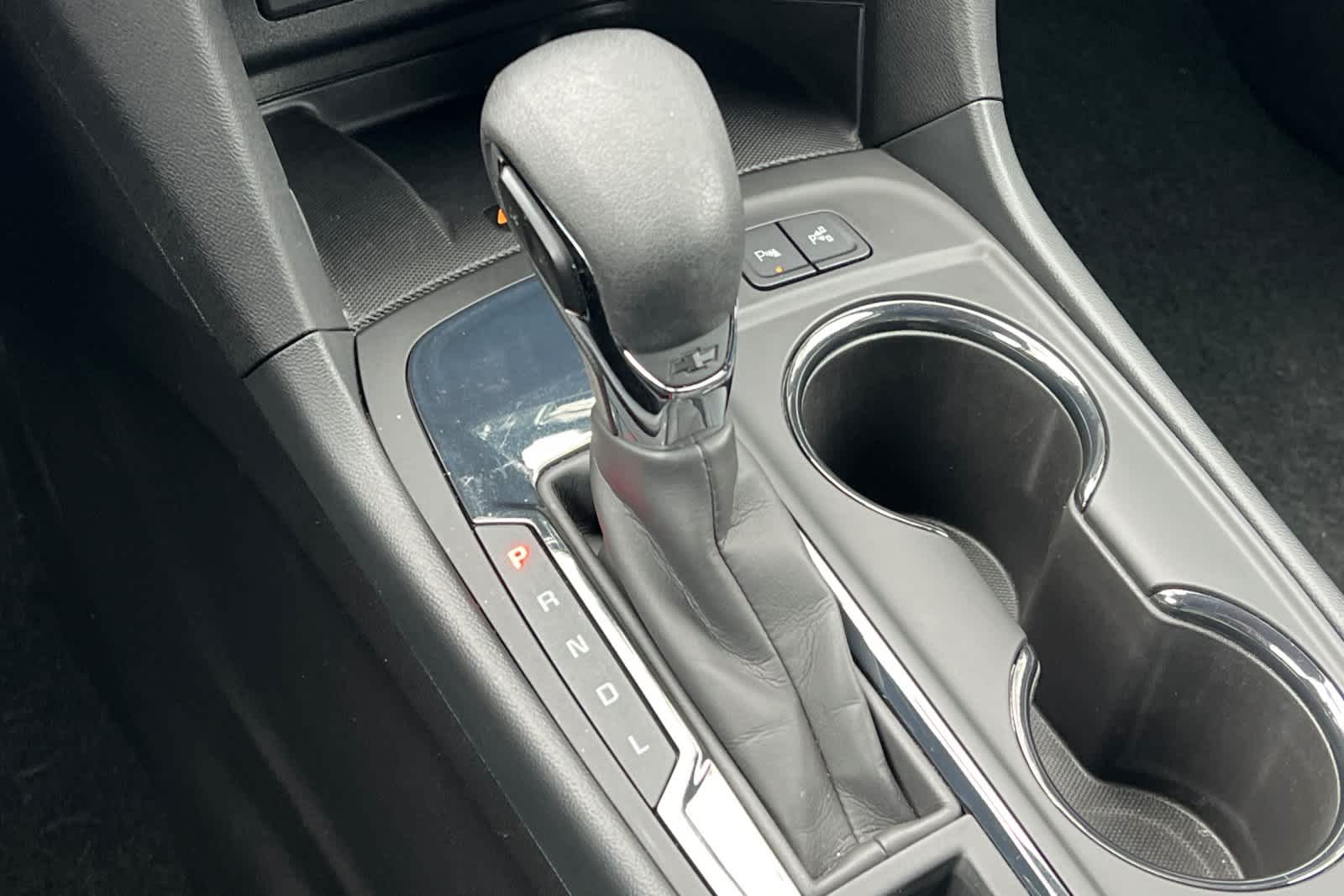 Thumbnail: 2024 Chevrolet Equinox - 21