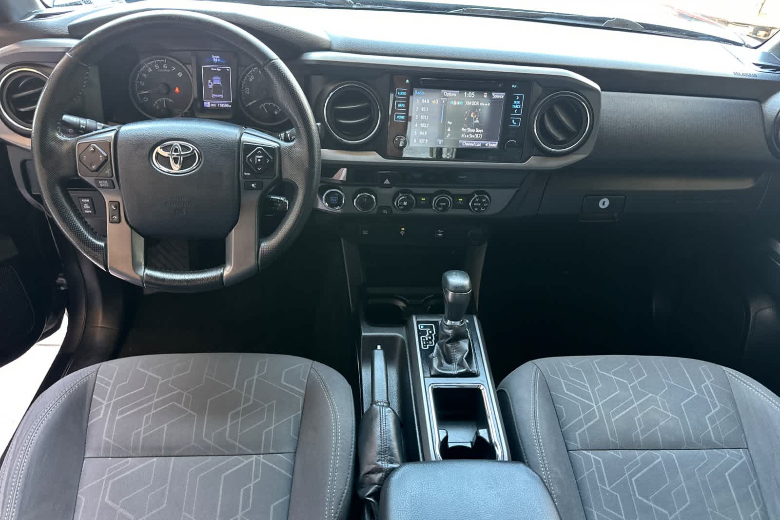 Thumbnail: 2016 Toyota Tacoma - 3