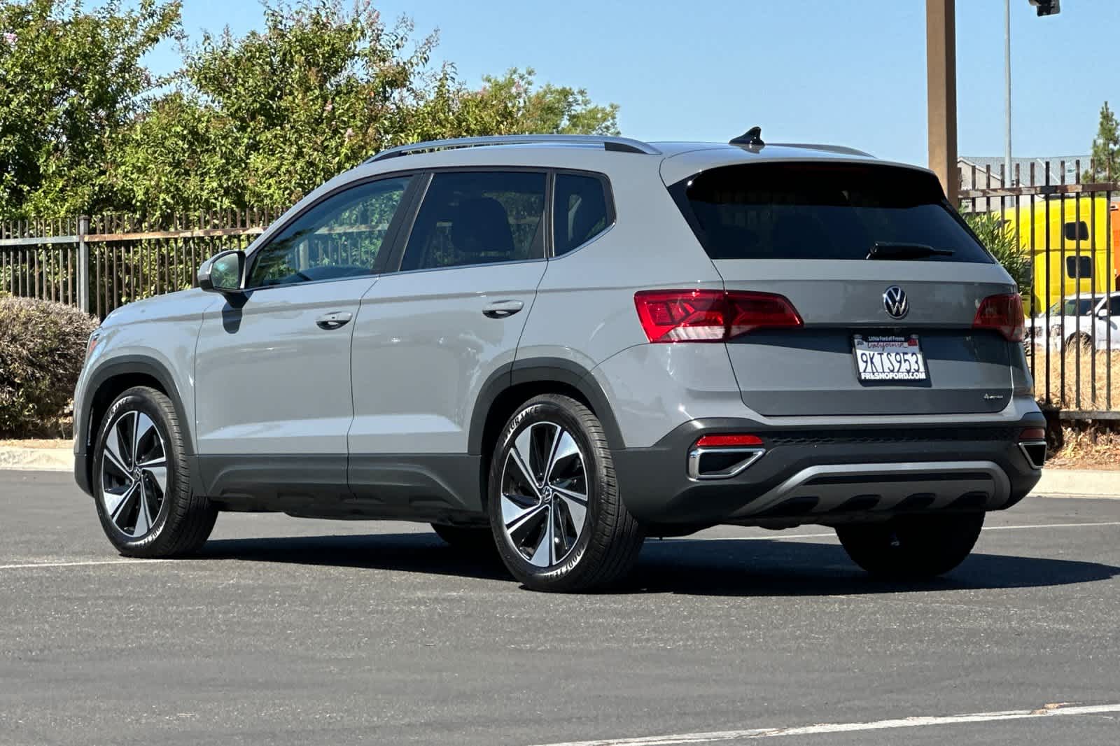 Thumbnail: 2024 Volkswagen Taos - 6