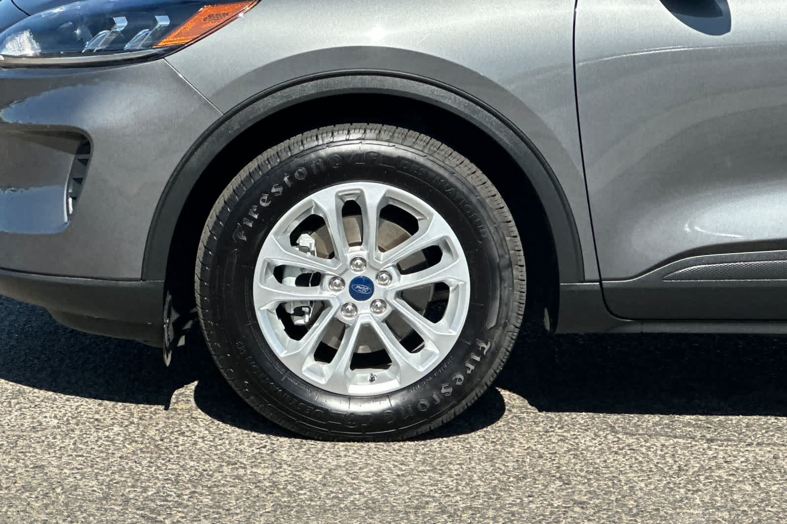 Thumbnail: 2022 Ford Escape - 28