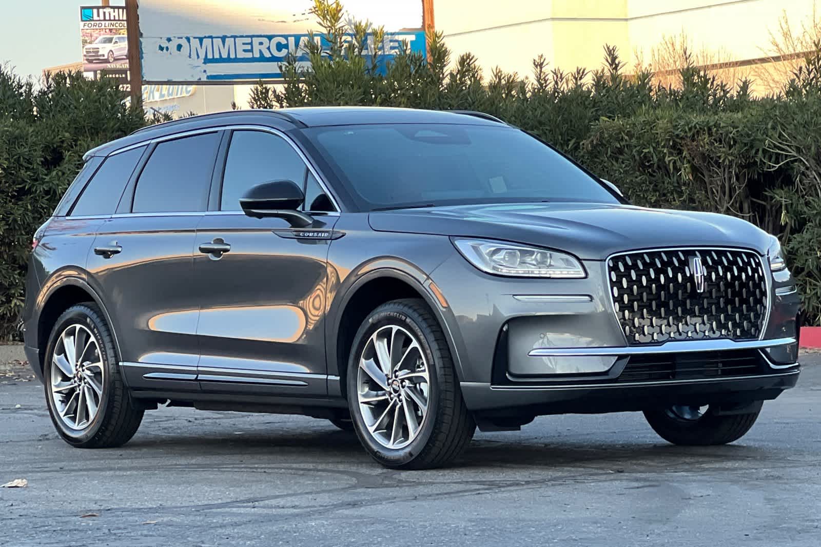 Thumbnail: 2026 Lincoln Corsair - 10