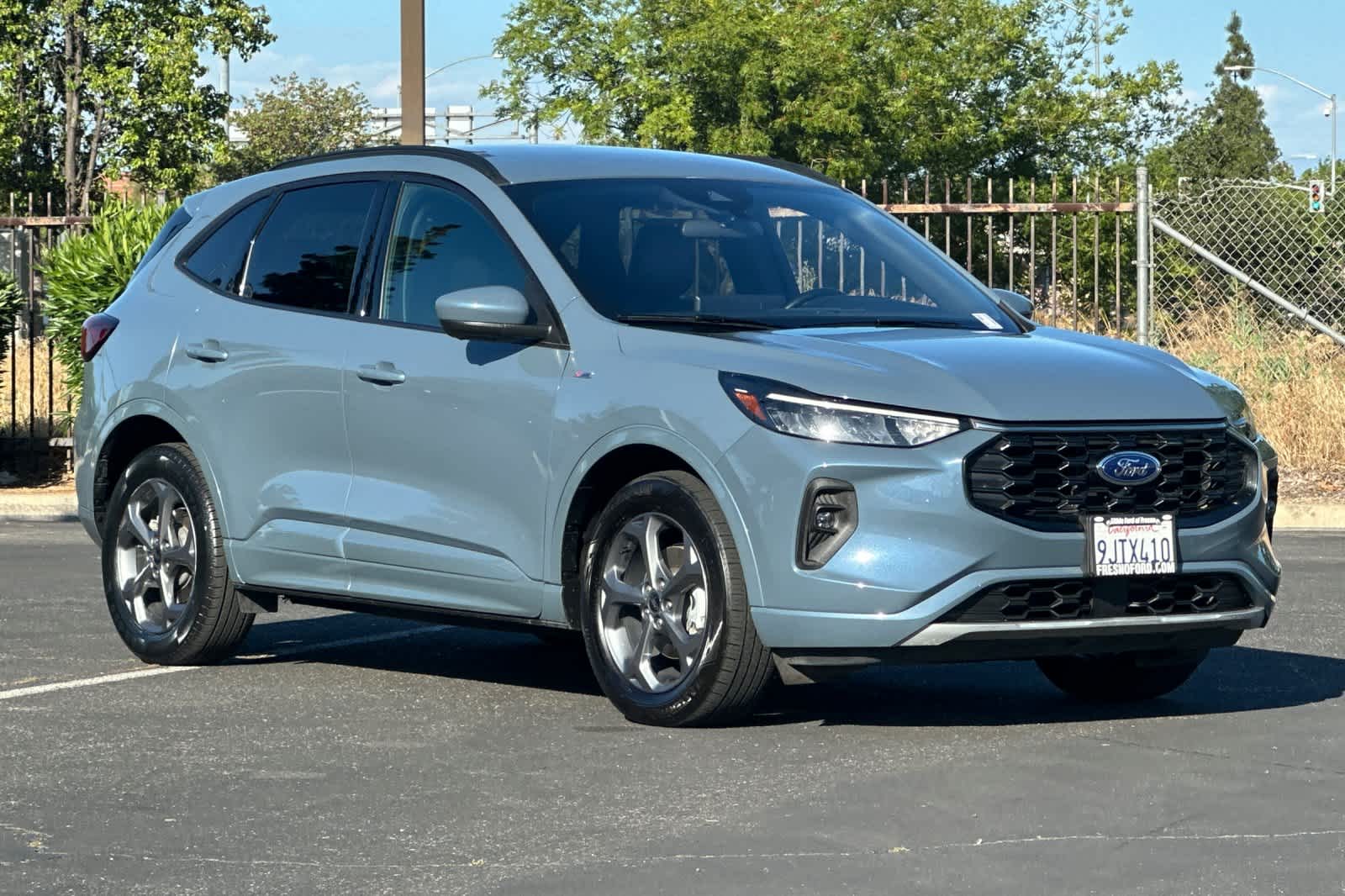 Thumbnail: 2023 Ford Escape - 10