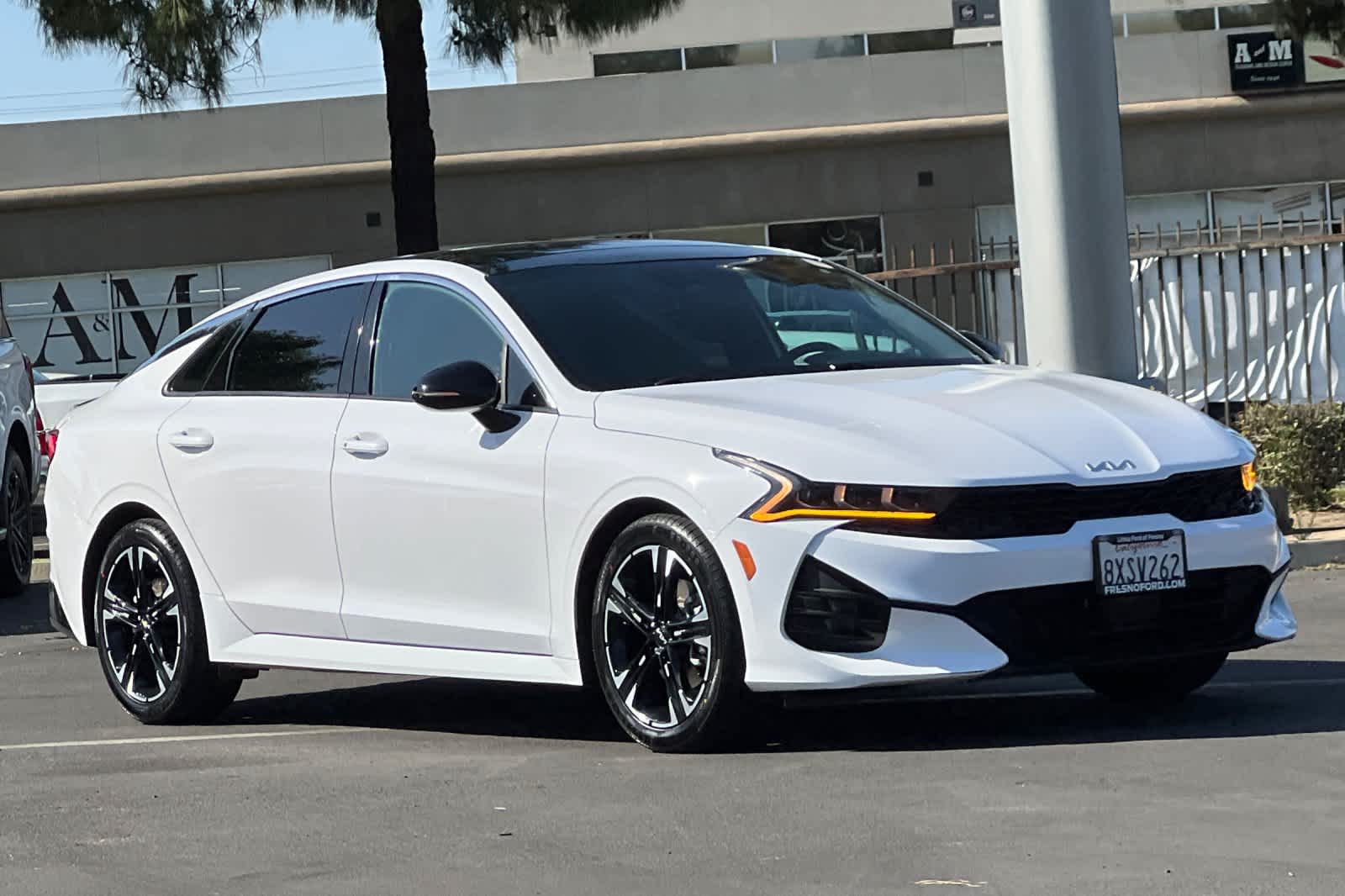 Thumbnail: 2022 Kia K5 - 9