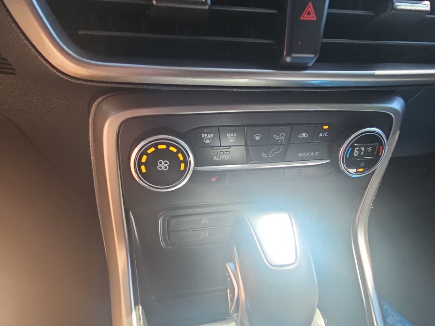 Thumbnail: 2020 Ford EcoSport - 17