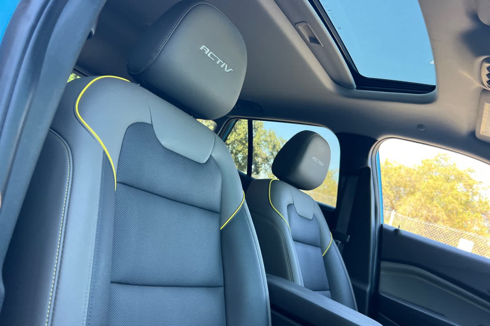 Thumbnail: 2025 Chevrolet Trax - 17