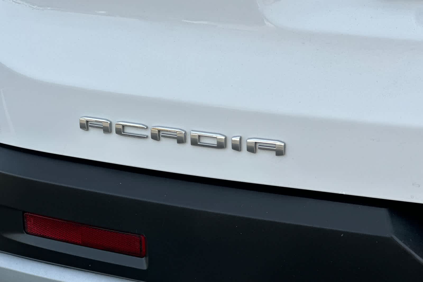 Thumbnail: 2023 GMC Acadia - 30