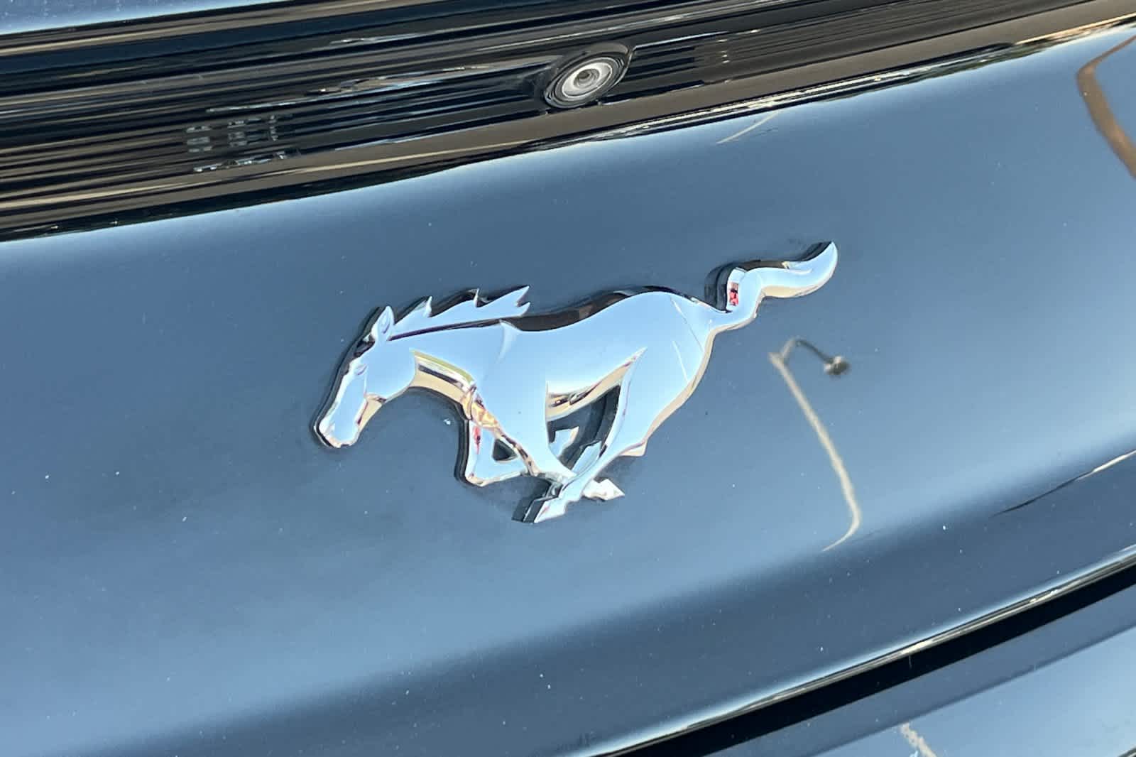 2017 Ford Mustang  27