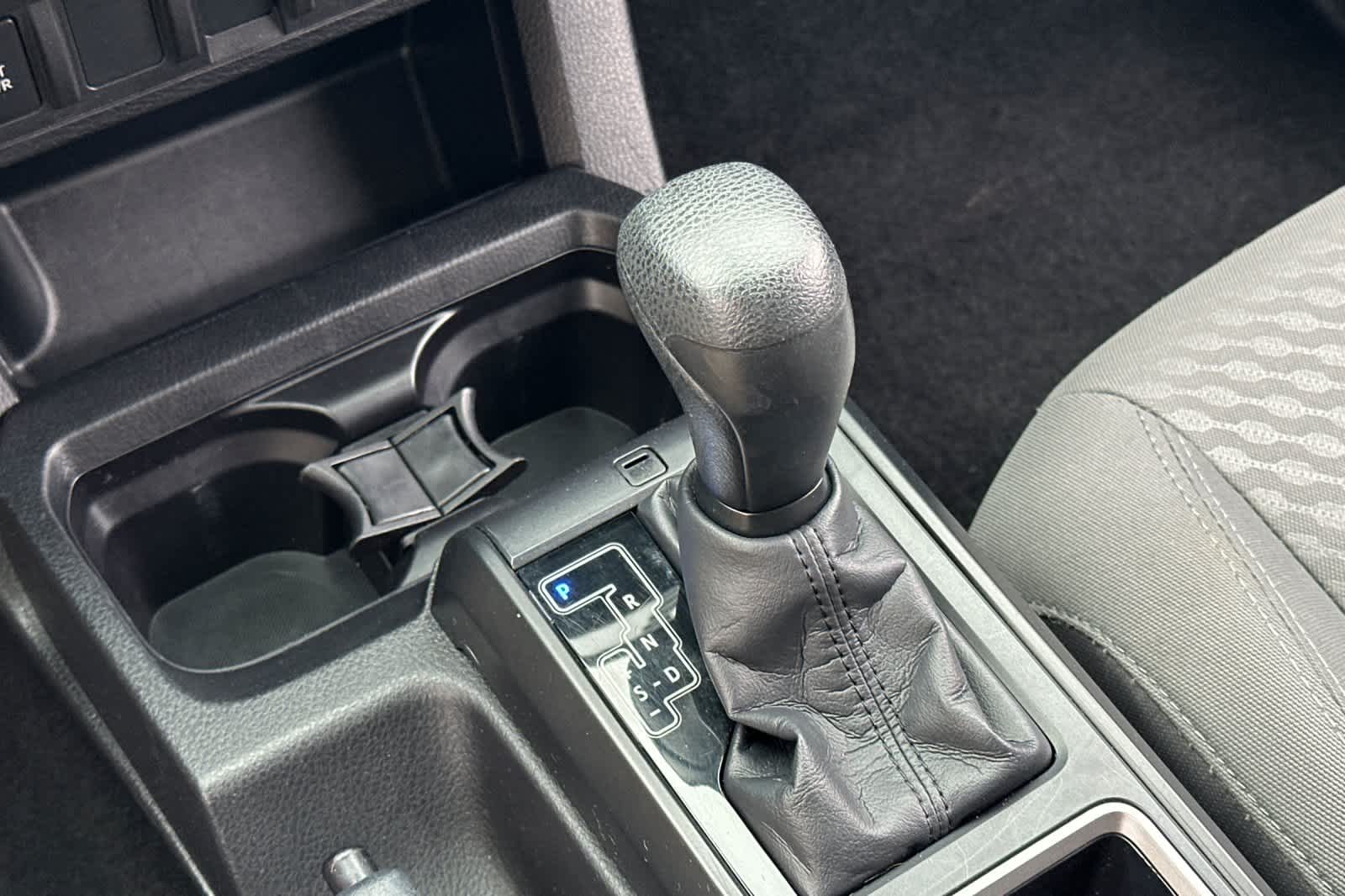 Thumbnail: 2022 Toyota Tacoma - 20