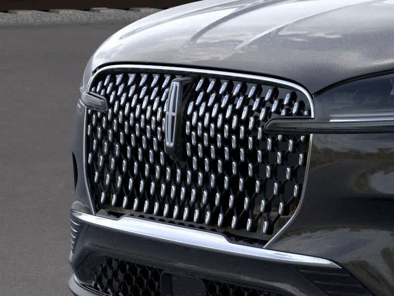 Thumbnail: 2026 Lincoln Aviator - 18