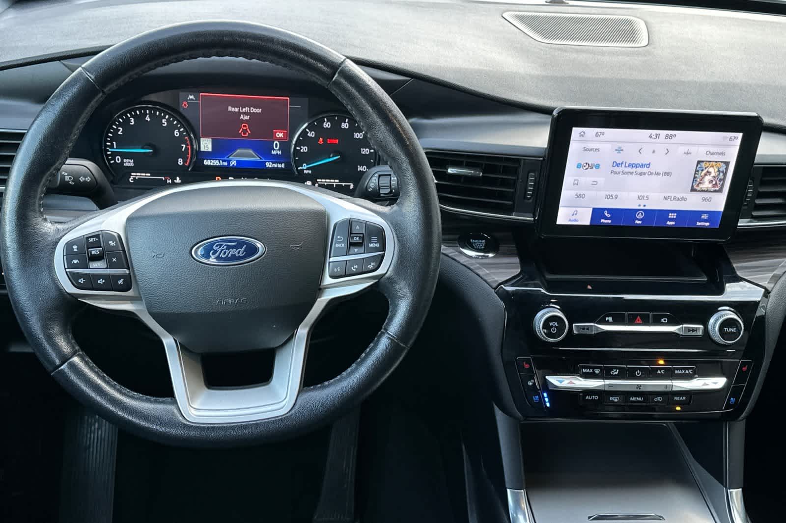 Thumbnail: 2022 Ford Explorer - 15