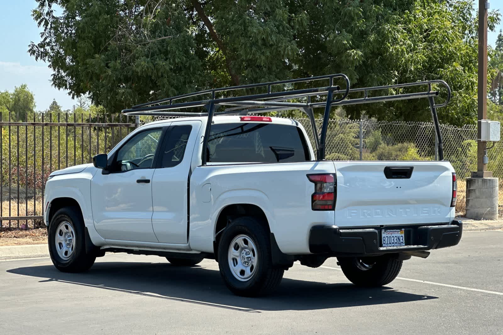Thumbnail: 2022 Nissan Frontier - 6