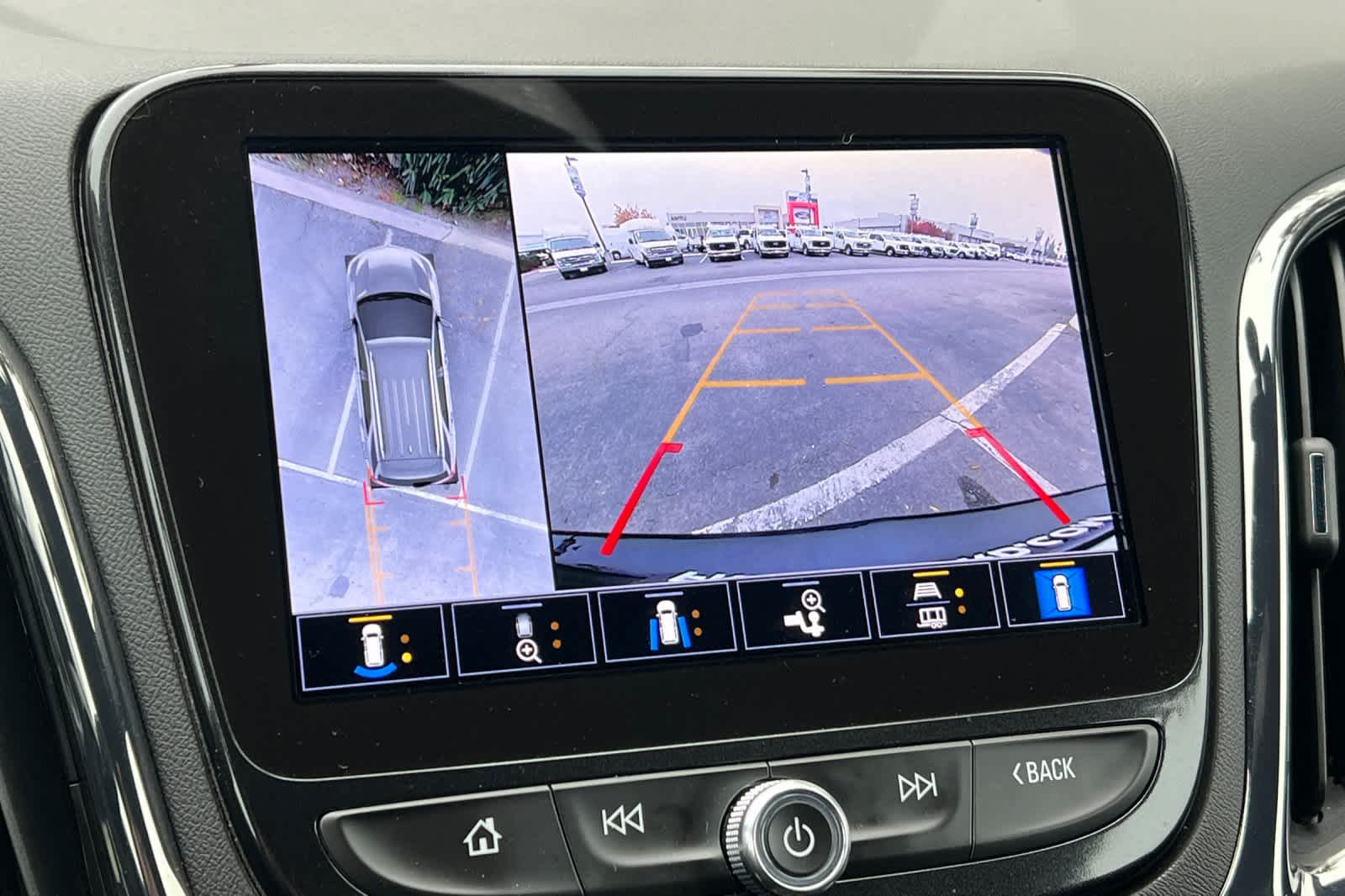 Thumbnail: 2024 Chevrolet Equinox - 19