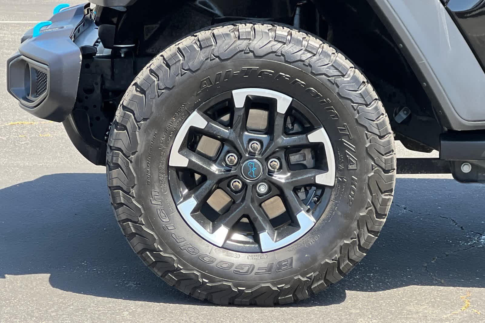 Thumbnail: 2024 Jeep Wrangler - 28