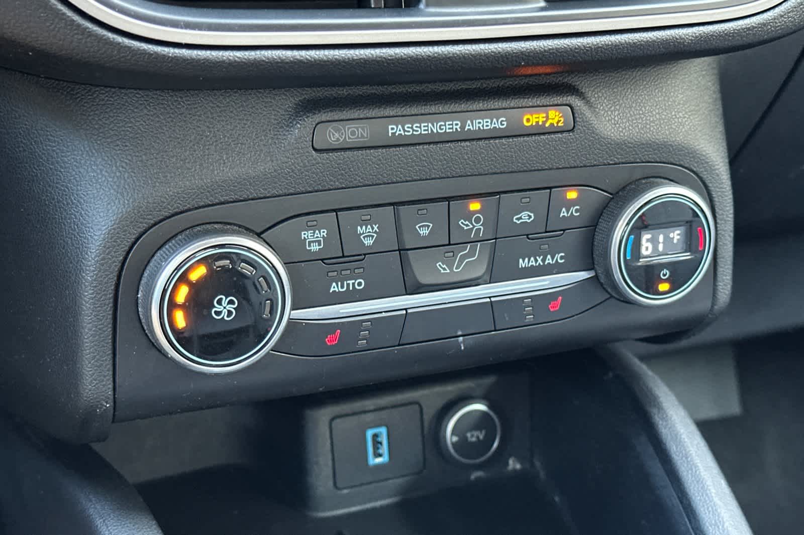 Thumbnail: 2020 Ford Escape - 20