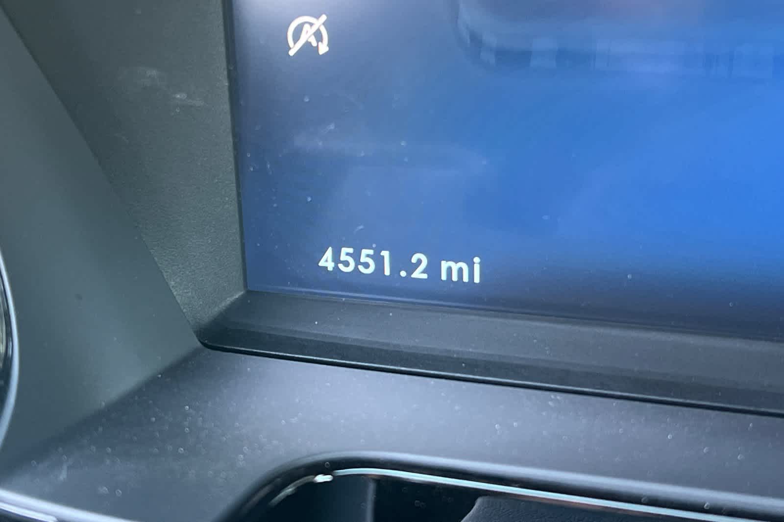 Thumbnail: 2025 Lincoln Corsair - 26