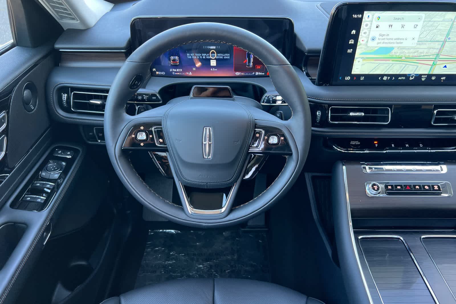 Thumbnail: 2026 Lincoln Aviator - 15
