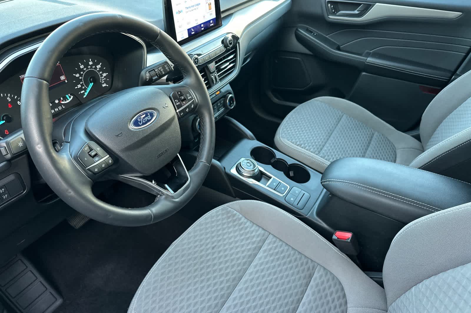 Thumbnail: 2022 Ford Escape - 11