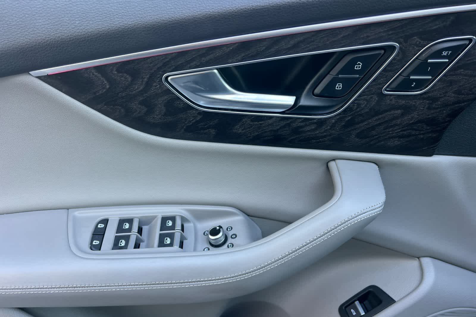 Thumbnail: 2021 Audi Q7 - 12