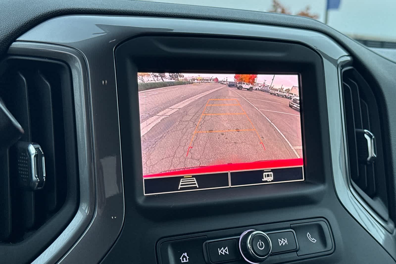 Thumbnail: 2023 Chevrolet Silverado 1500 - 19