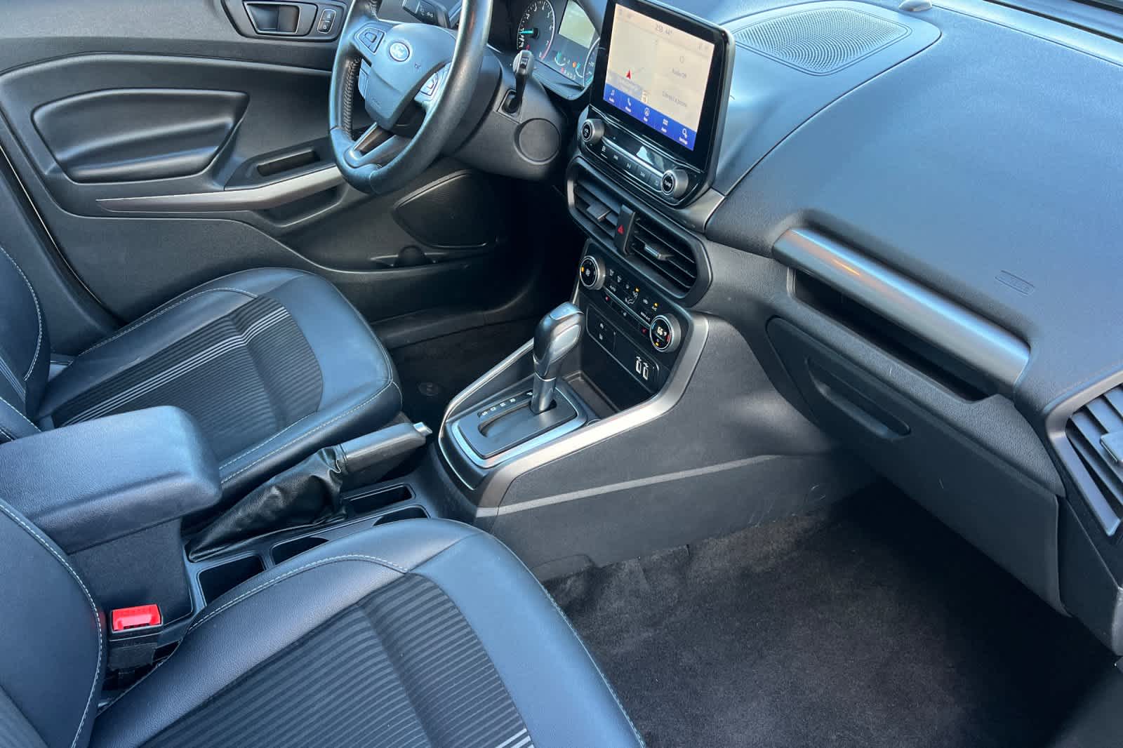 Thumbnail: 2021 Ford EcoSport - 16