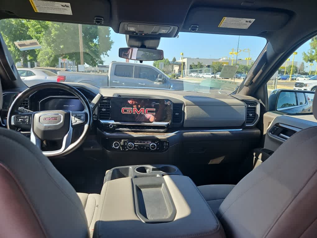 Thumbnail: 2024 GMC Sierra 1500 - 9