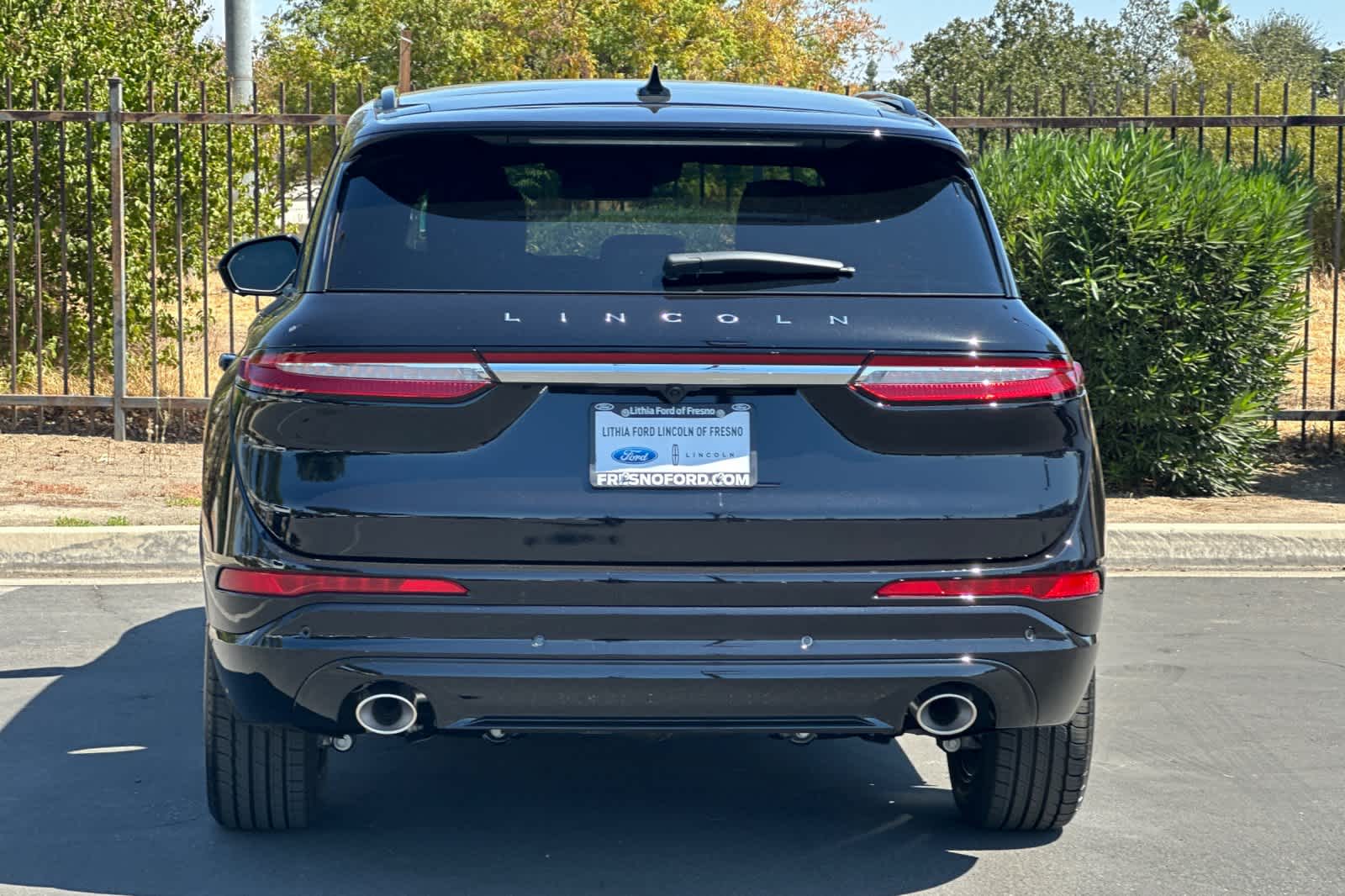 Thumbnail: 2025 Lincoln Corsair - 7