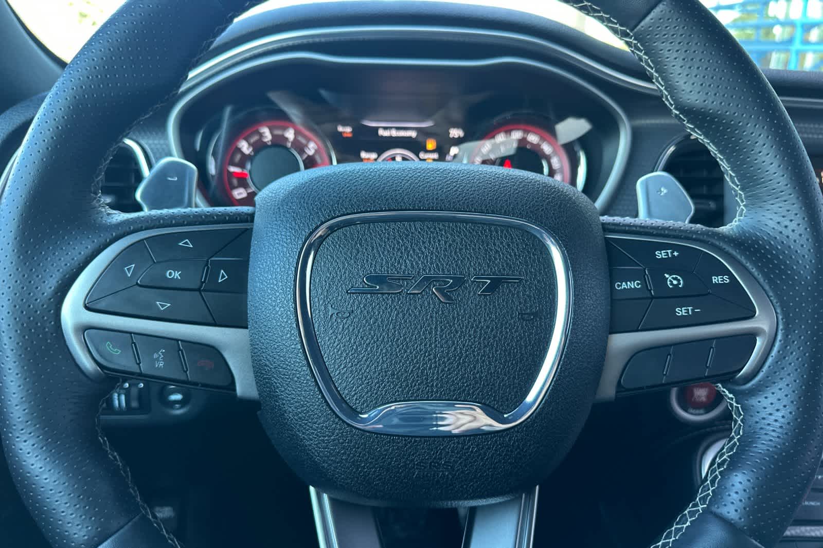 Thumbnail: 2015 Dodge Challenger - 22