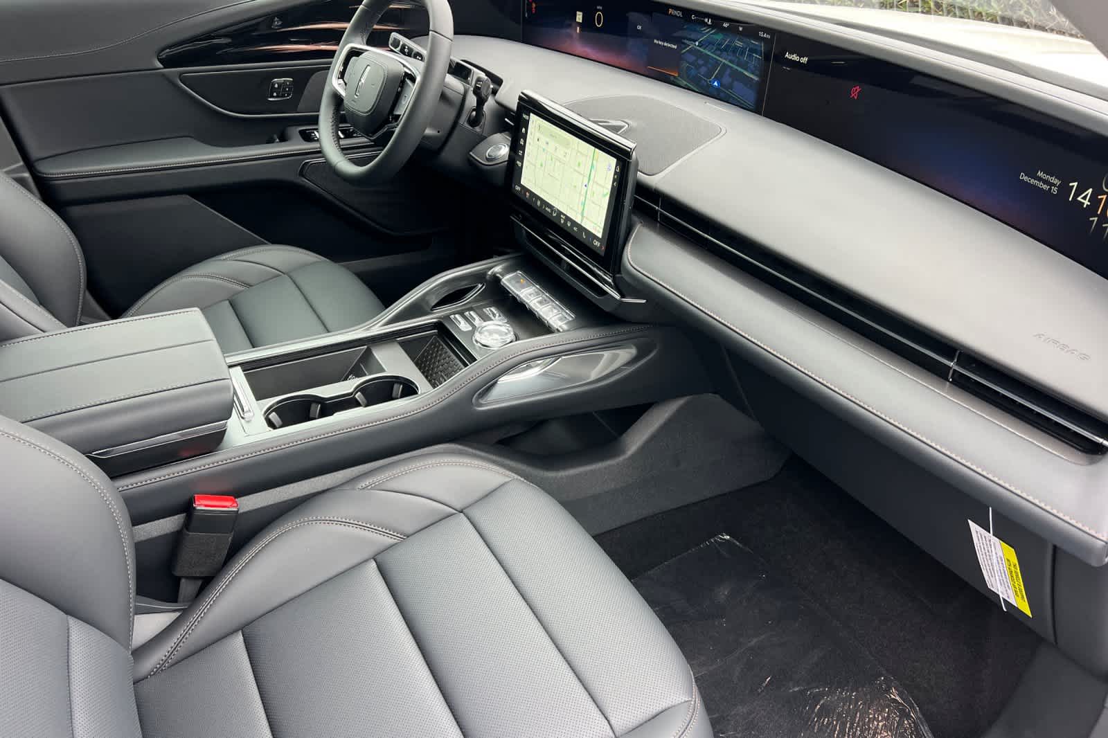 Thumbnail: 2026 Lincoln Nautilus - 17