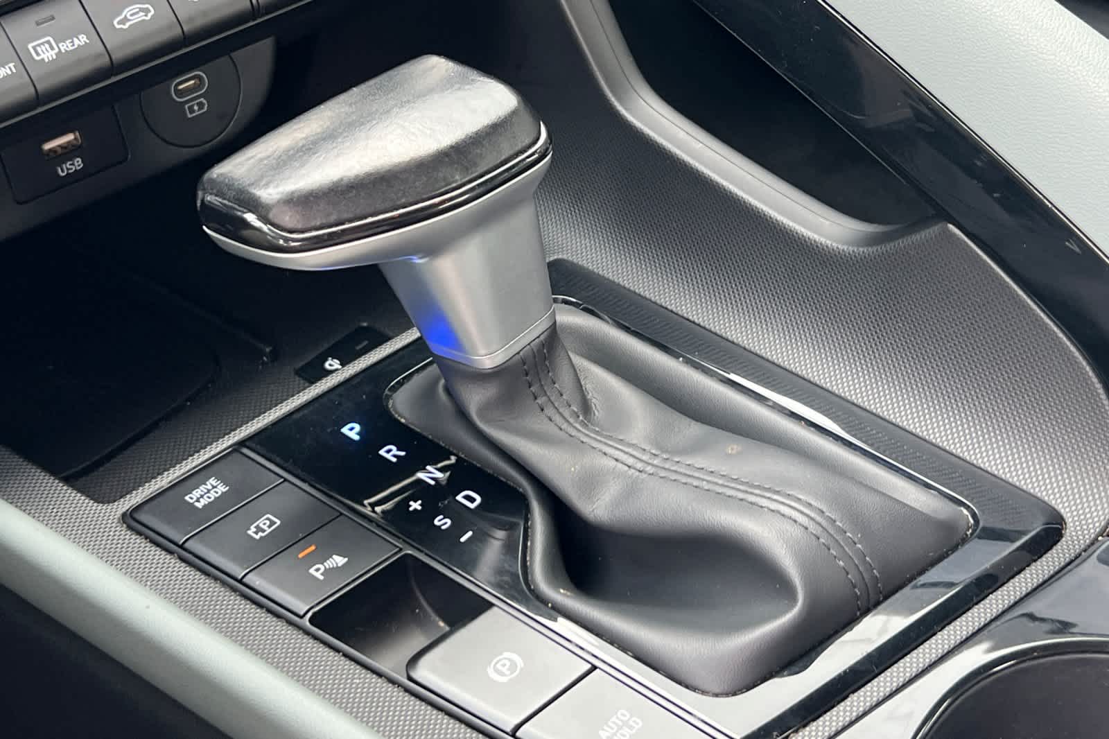 Thumbnail: 2024 Hyundai Elantra - 22