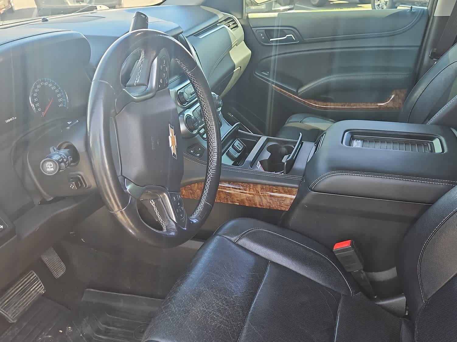 Thumbnail: 2018 Chevrolet Tahoe - 14