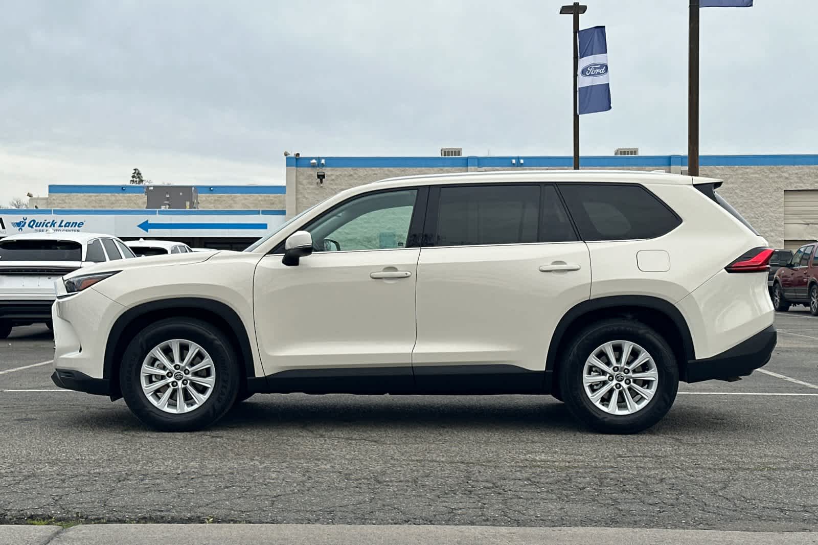 Thumbnail: 2024 Toyota Grand Highlander - 6