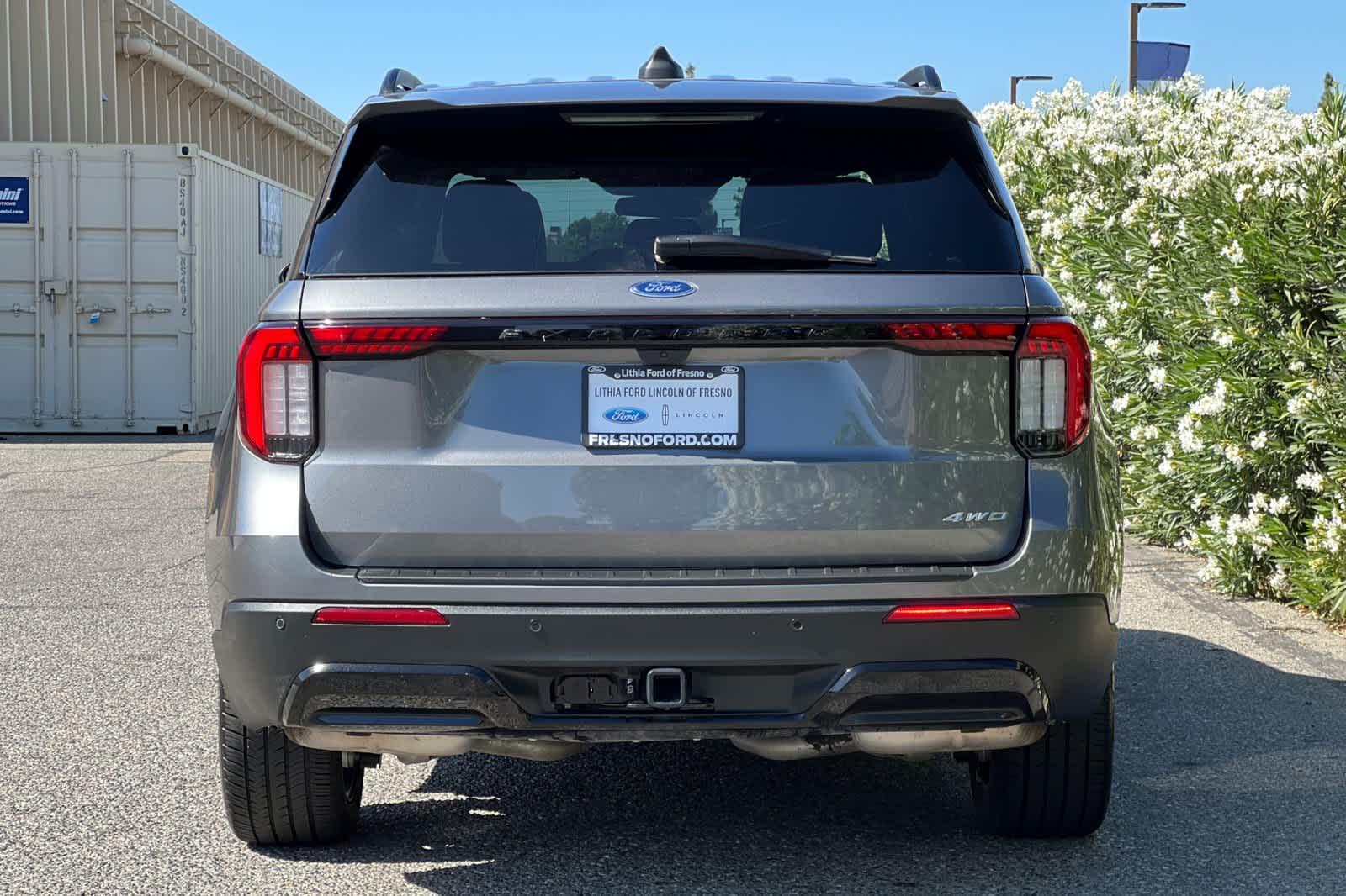 Thumbnail: 2025 Ford Explorer - 8
