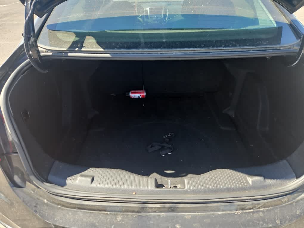 Thumbnail: 2019 Chevrolet Cruze - 9