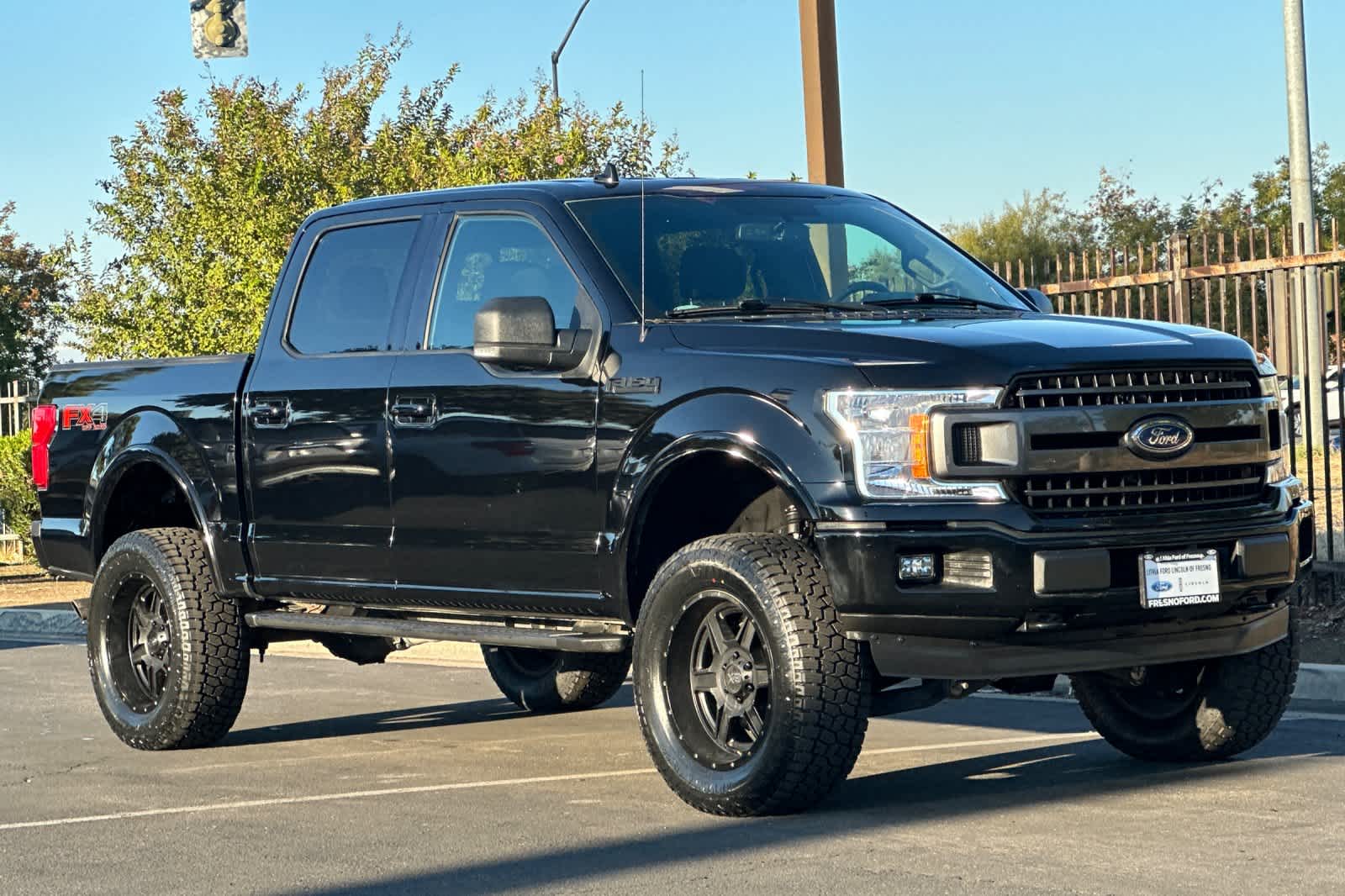 Thumbnail: 2018 Ford F-150 - 9