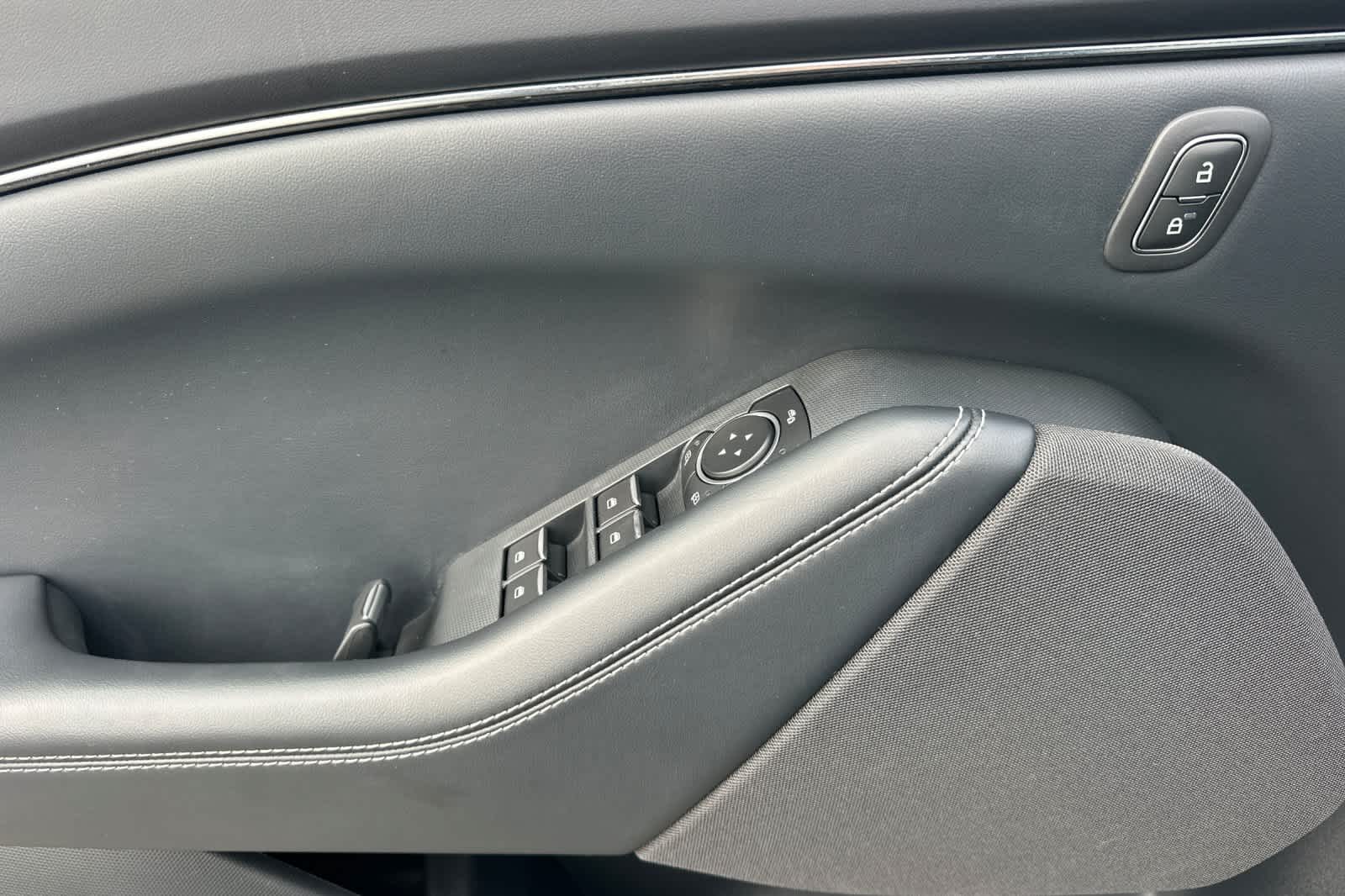 Thumbnail: 2022 Ford Mustang Mach-E - 13