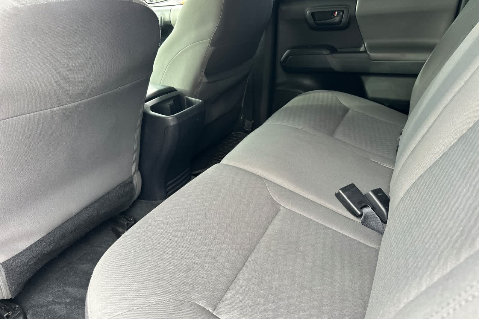 Thumbnail: 2022 Toyota Tacoma - 4