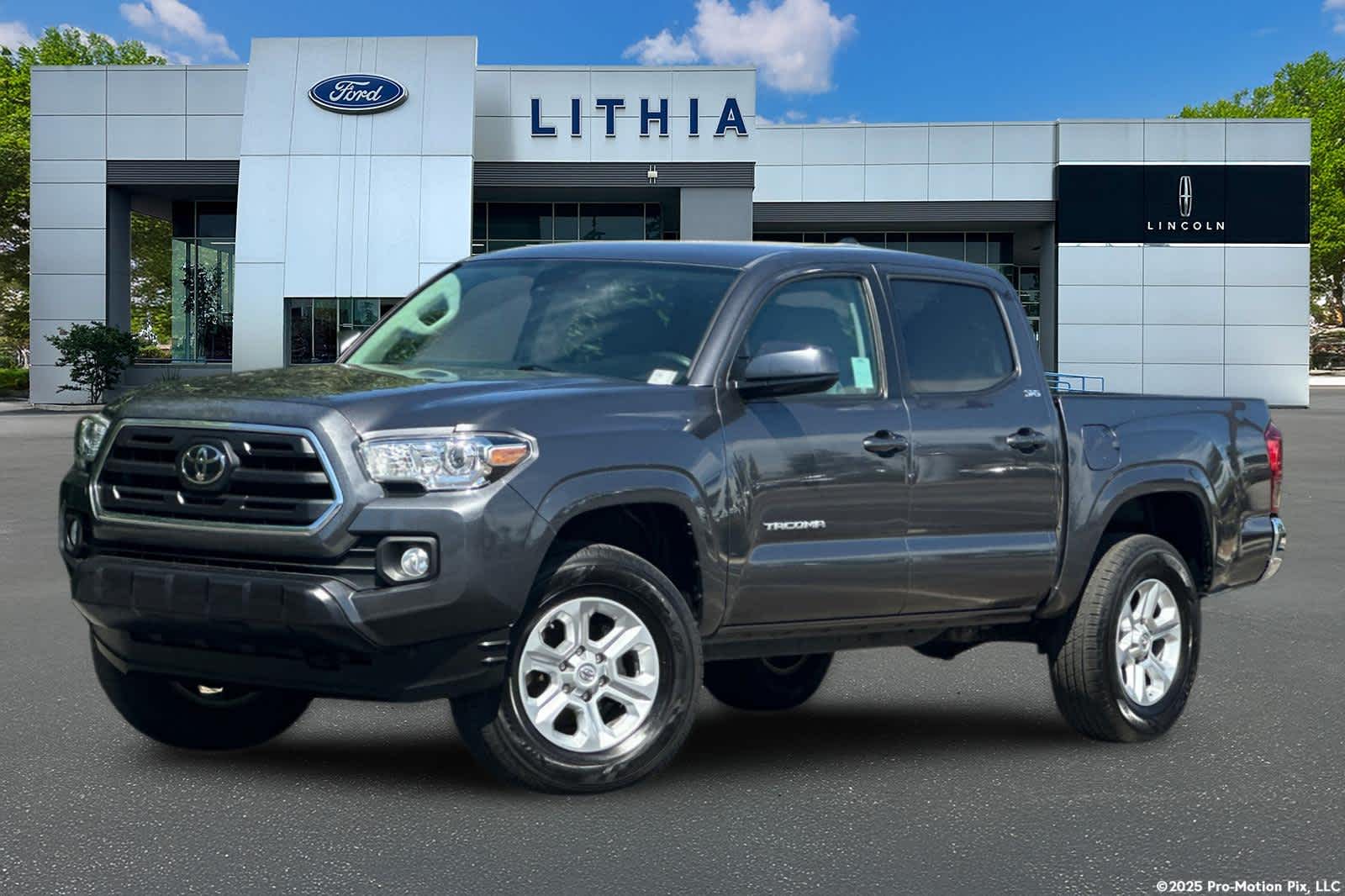 2019 Toyota Tacoma SR5 -
                  Fresno, CA