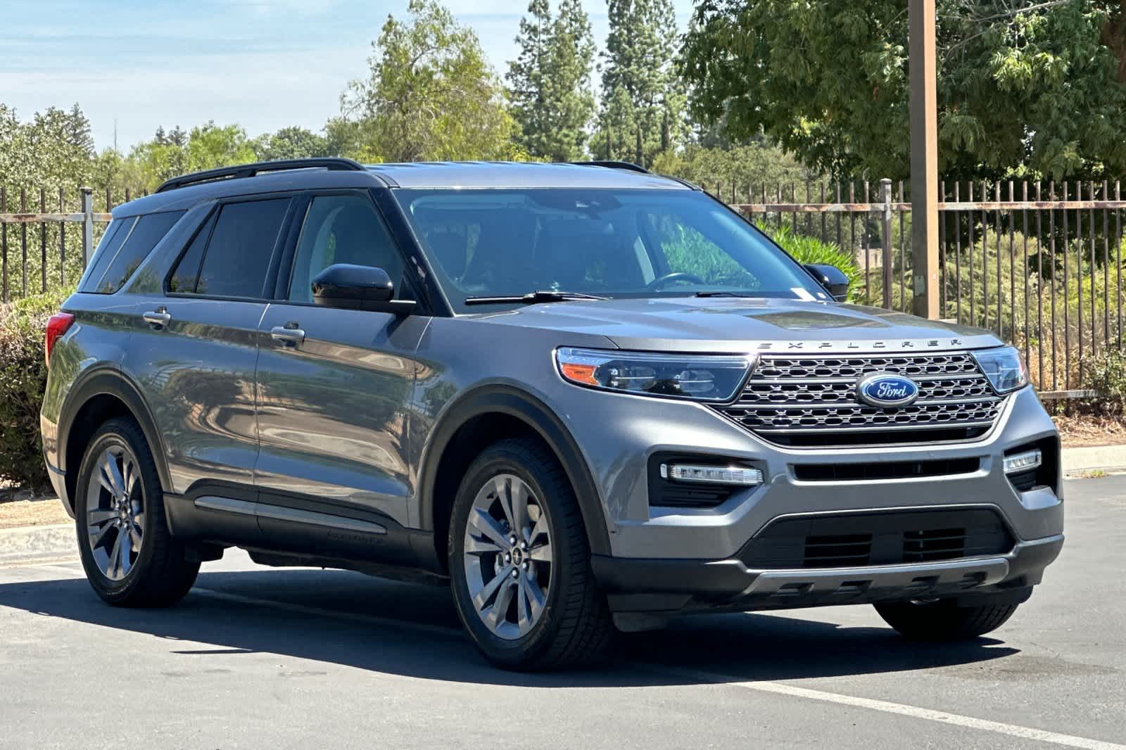 Thumbnail: 2022 Ford Explorer - 10