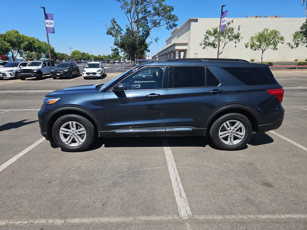 Thumbnail: 2023 Ford Explorer - 3