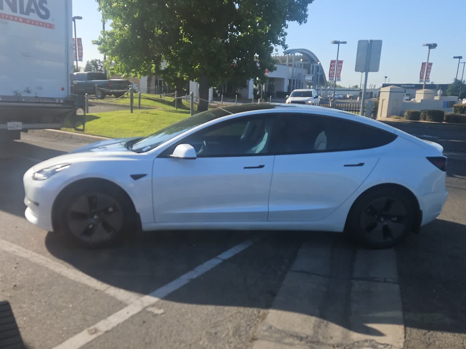 Thumbnail: 2023 Tesla Model 3 - 5