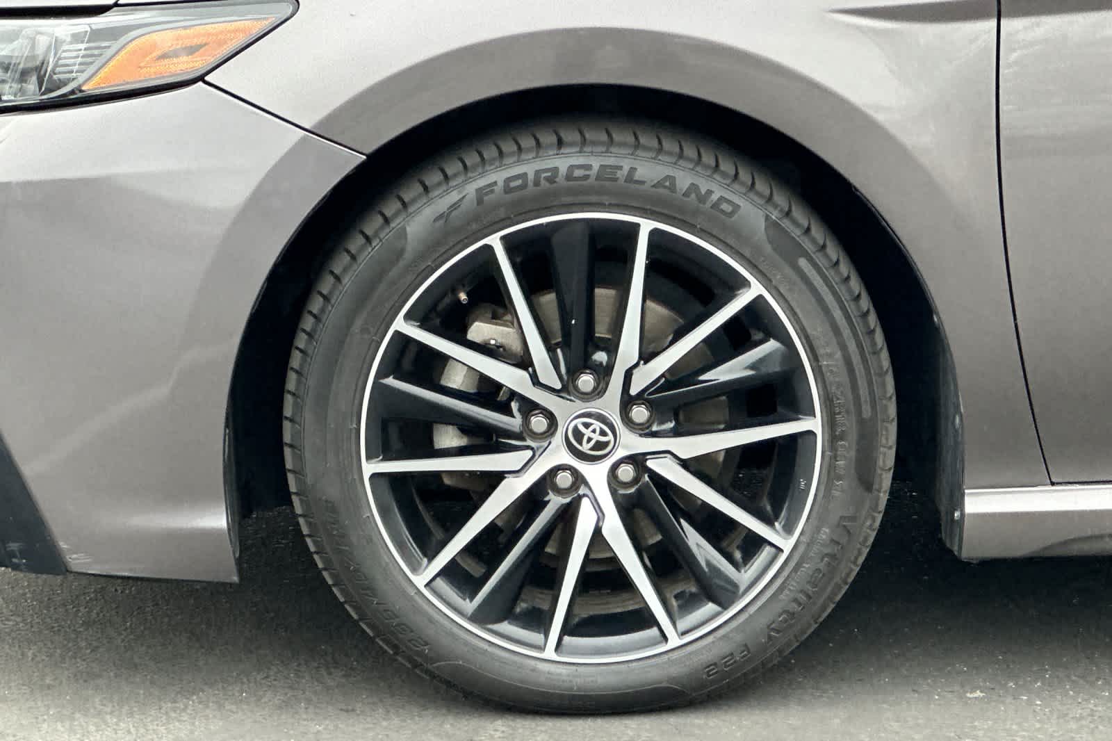 Thumbnail: 2022 Toyota Camry - 25