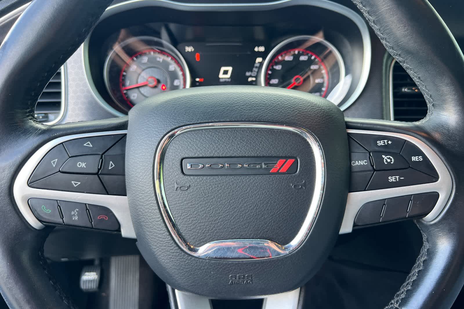 Thumbnail: 2017 Dodge Charger - 21