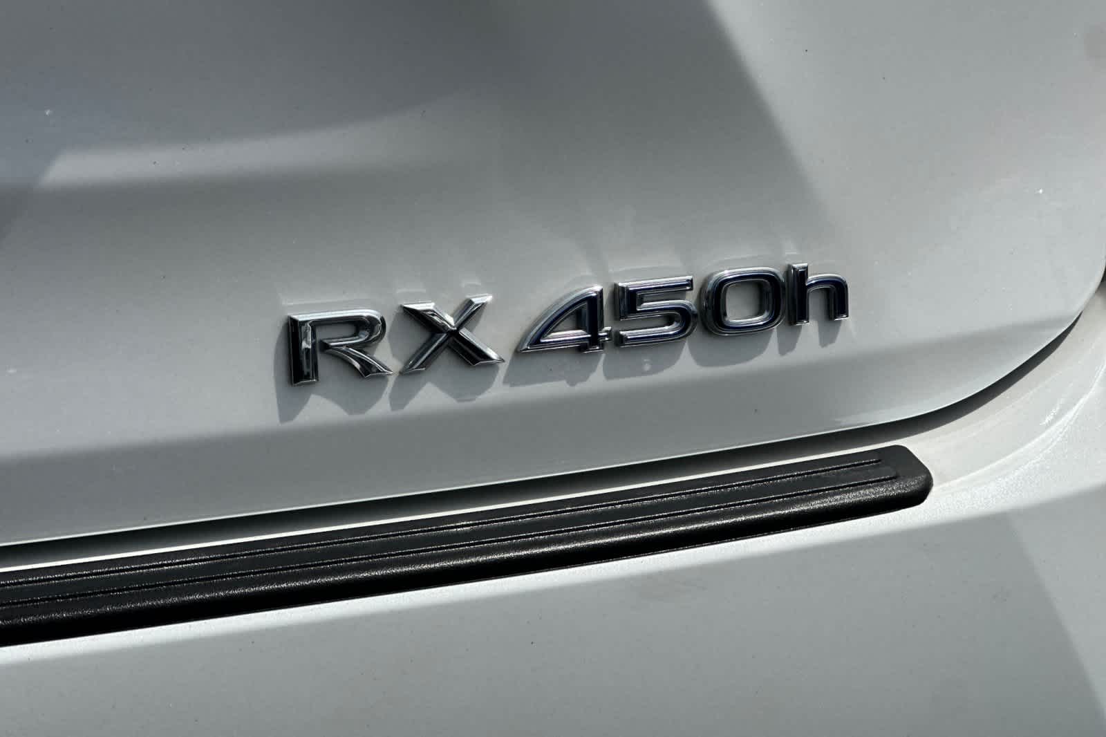 Thumbnail: 2019 Lexus RX - 28