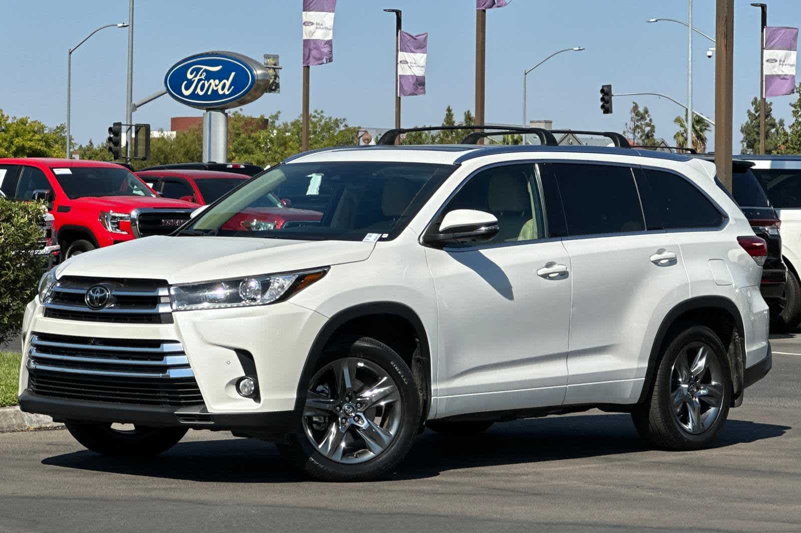 2017 Toyota Highlander Limited Platinum -
                Fresno, CA