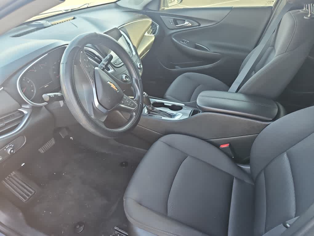 Thumbnail: 2020 Chevrolet Malibu - 14